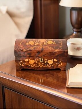 Vintage Birks Italian Inlaid Wood Jewelry Music Box Swiss Reuge